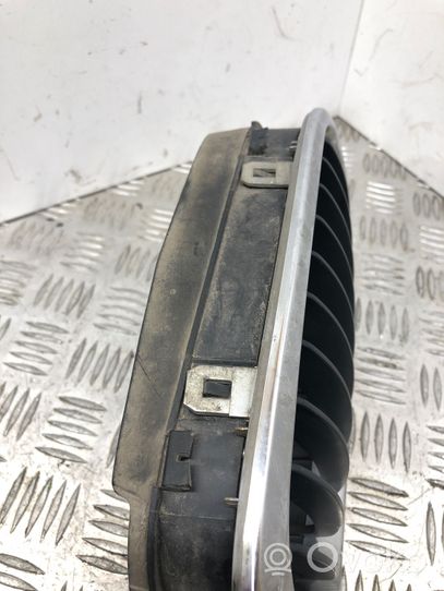 BMW 3 E46 Grille de calandre avant 61697910