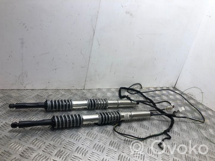 BMW 3 F30 F35 F31 Pompe, vérin hydraulique de hayon 7207038