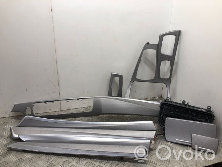 BMW 5 F10 F11 Panelės apdaila 187013