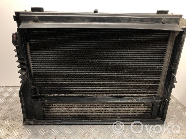 BMW 5 E60 E61 Set del radiatore 10519311