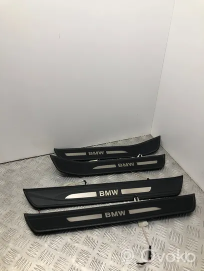 BMW 5 GT F07 Garniture de protection de seuil intérieur 7193474