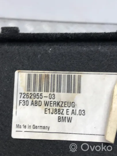 BMW 3 F30 F35 F31 Cita veida salona detaļa 7262955