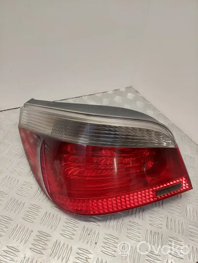 BMW 5 E60 E61 Lampa tylna 6923305