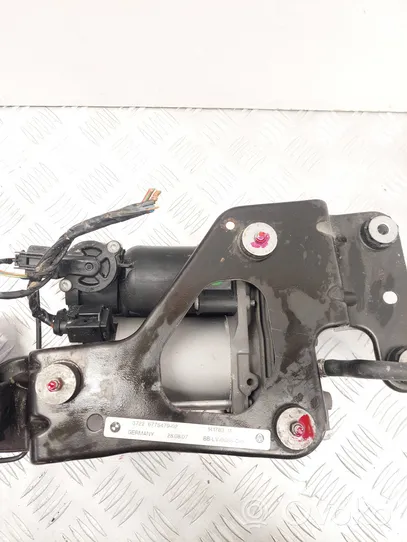 BMW X5 E70 Compressore/pompa sospensioni pneumatiche 6775479