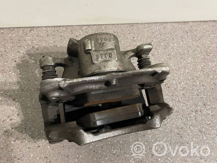 BMW X1 F48 F49 Caliper de freno delantero 5424307