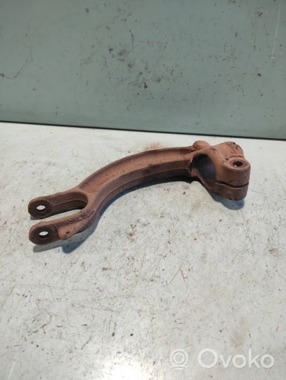 Audi A5 8T 8F Support d'amortisseur inférieur 8K0413