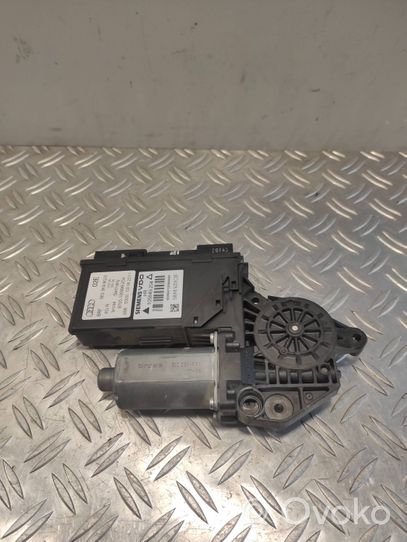 Seat Exeo (3R) Takaoven ikkunan nostomoottori 8E0959802E