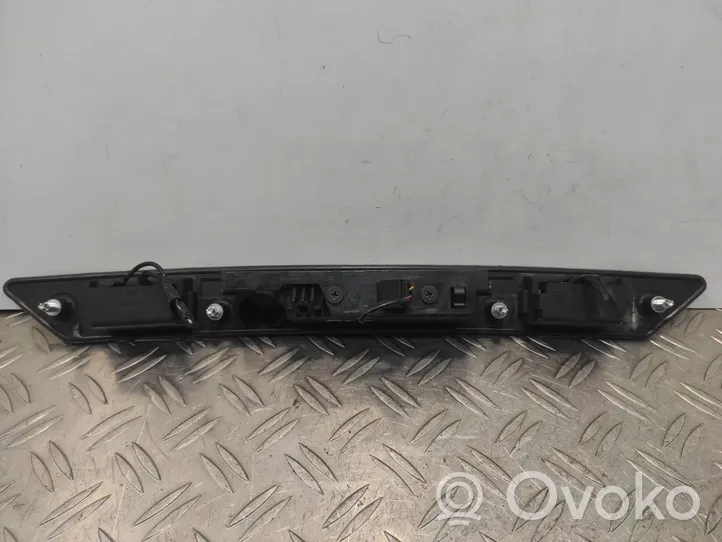 Audi A6 S6 C6 4F Отделка номерного знака 8E0827574C