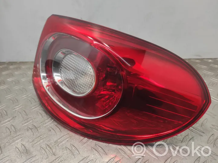 Volkswagen Tiguan Lampy tylne / Komplet 5N0945095D