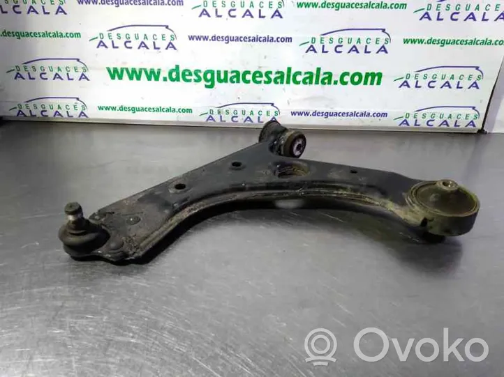 Opel Corsa D Triangle bras de suspension inférieur avant 