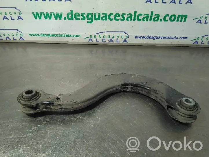 Volkswagen Tiguan Braccio di controllo sospensione posteriore 5Q0505323C