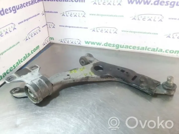 Ford Focus ST Braccio di controllo sospensione anteriore 1935757