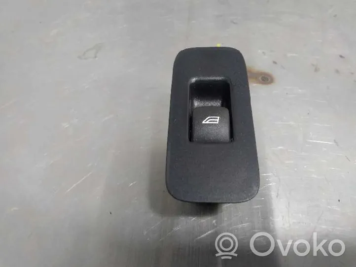 Volvo V40 Interruttore di controllo dell’alzacristalli elettrico 31394840