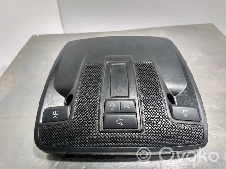 Mercedes-Benz A W176 Inne oświetlenie wnętrza kabiny A0009006503