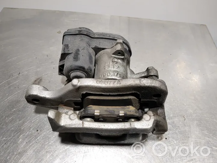 Nissan Qashqai Support d'étrier arrière 440014EA0A