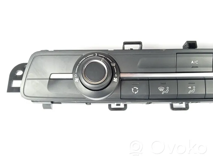Opel Combo E Panel klimatyzacji 98075413ZD