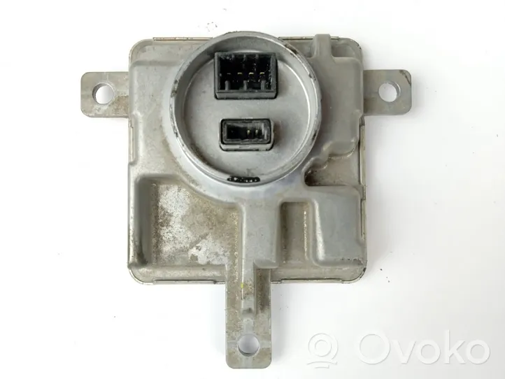 Volkswagen Touran II Ksenona vadības bloks 8K0947597E