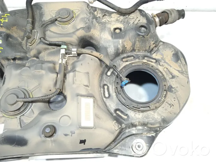 Toyota Yaris XP210 Réservoir de carburant 7700152640