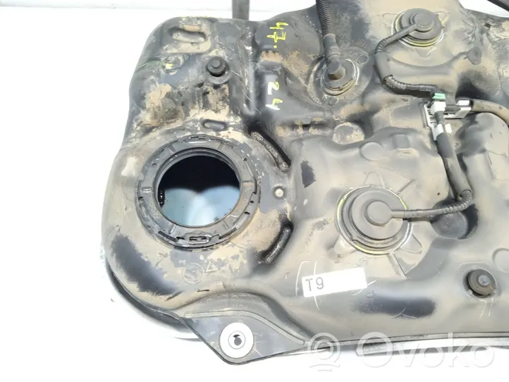 Toyota Yaris XP210 Réservoir de carburant 7700152640