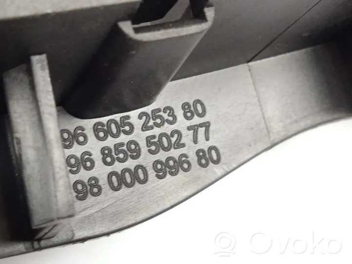 Citroen C4 Aircross Etuoven sisäkahva 9660525380