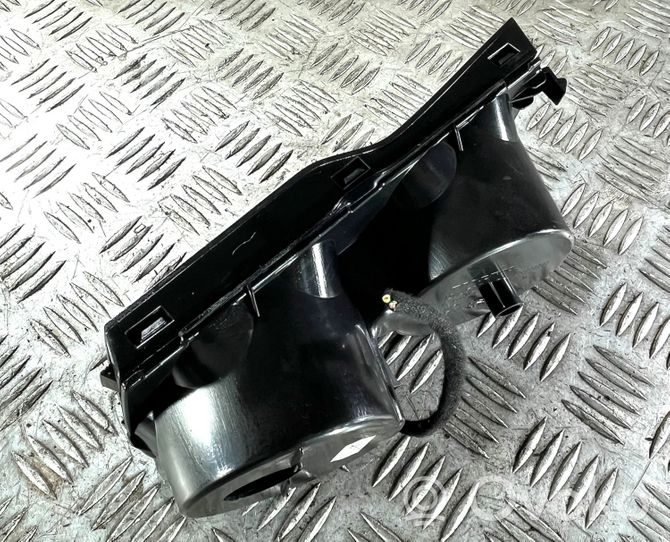 Volvo V60 Cup holder front 1284527