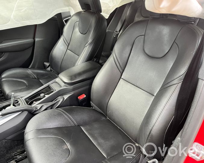 Volvo V40 Kit intérieur 