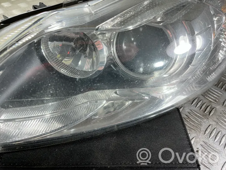 Volvo C70 Lampa przednia 31299756