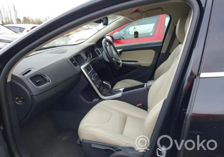 Volvo V60 Sėdynių / durų apdailų komplektas 