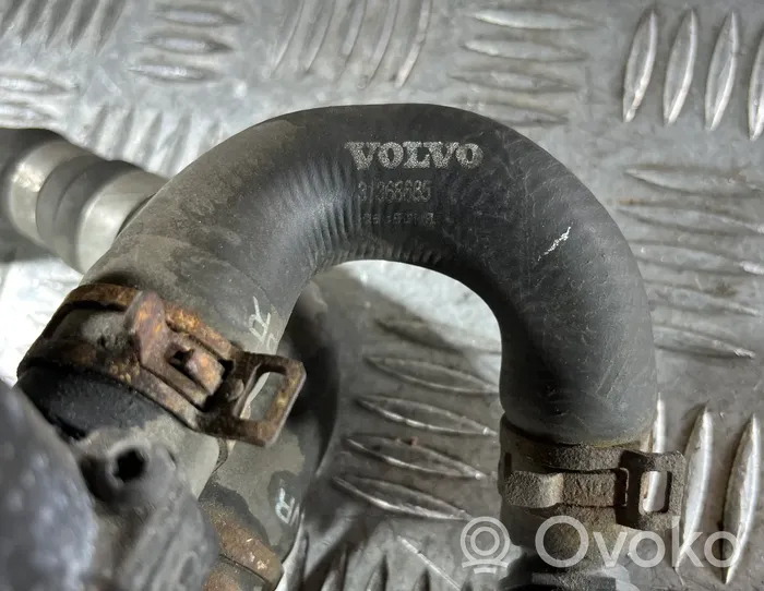 Volvo V60 Sistema di pre riscaldamento elettrico del motore (opzionale) 31319025