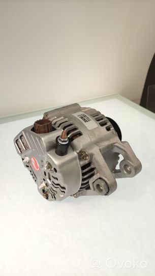 Daihatsu Sirion Generatore/alternatore 27060B1080