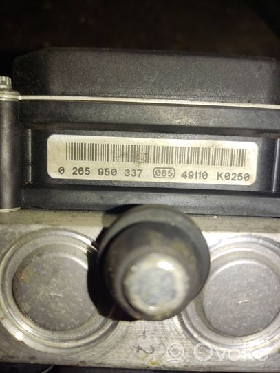 Land Rover Discovery 3 - LR3 ABS-pumppu 0265950337