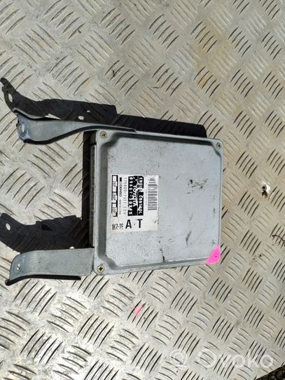 Toyota Land Cruiser (J100) Sterownik / Moduł ECU 896613D240