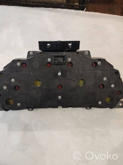 Jeep Cherokee Compteur de vitesse tableau de bord 04832731AB