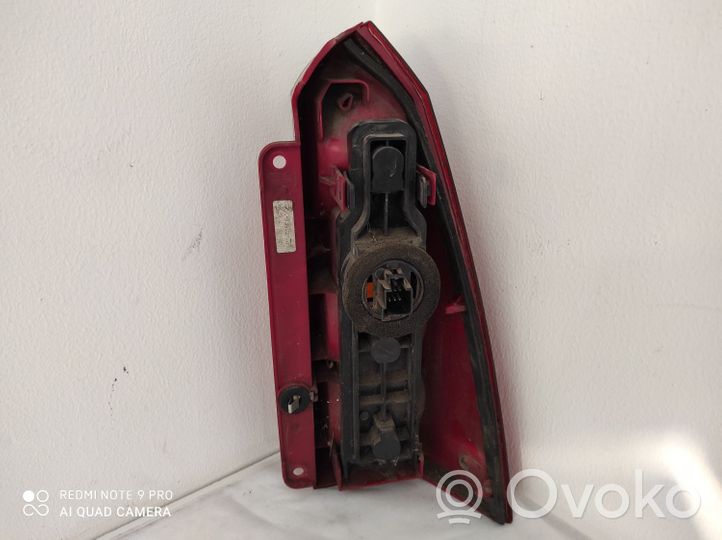 Ford Focus Rear/tail lights 2S4X13405