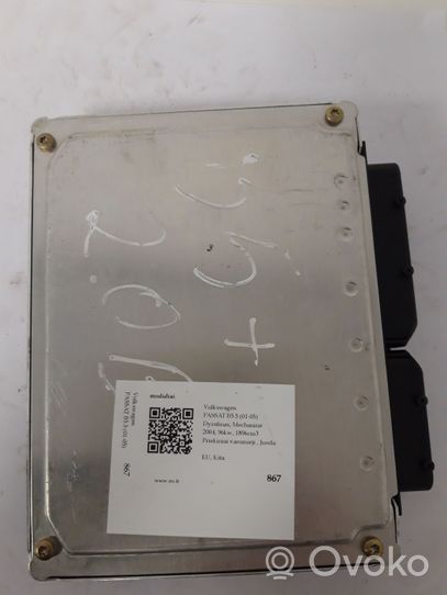 Volkswagen PASSAT B5.5 Engine control unit/module 3B0907557R