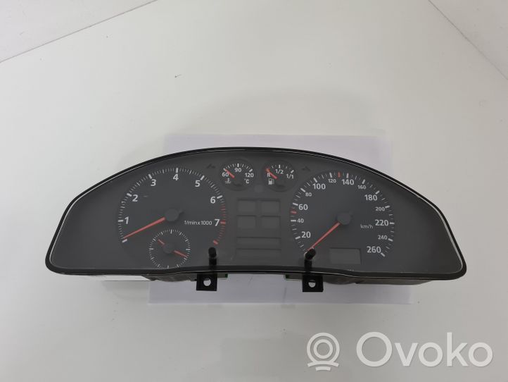 Audi A4 S4 B5 8D Tachimetro (quadro strumenti) 8D0919033C