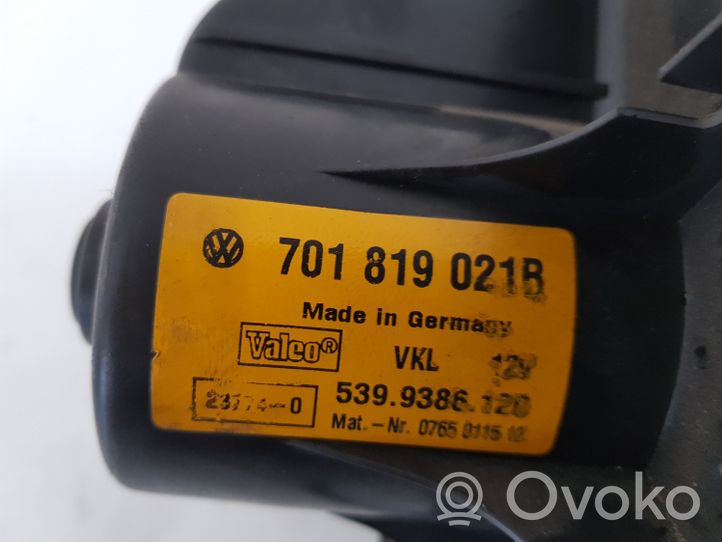 Volkswagen Transporter - Caravelle T4 Ventola riscaldamento/ventilatore abitacolo 701819021B