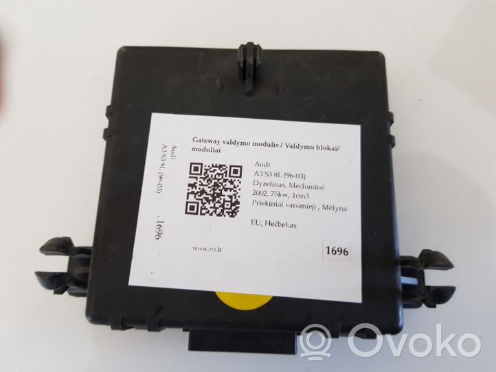 Audi A3 S3 8L Gateway control module 1K0907530B