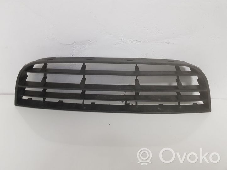 Volkswagen Polo Kratka dolna zderzaka przedniego 6Q0853677B