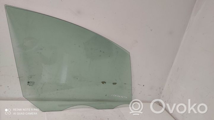 Opel Meriva B Front door window glass four-door 000016