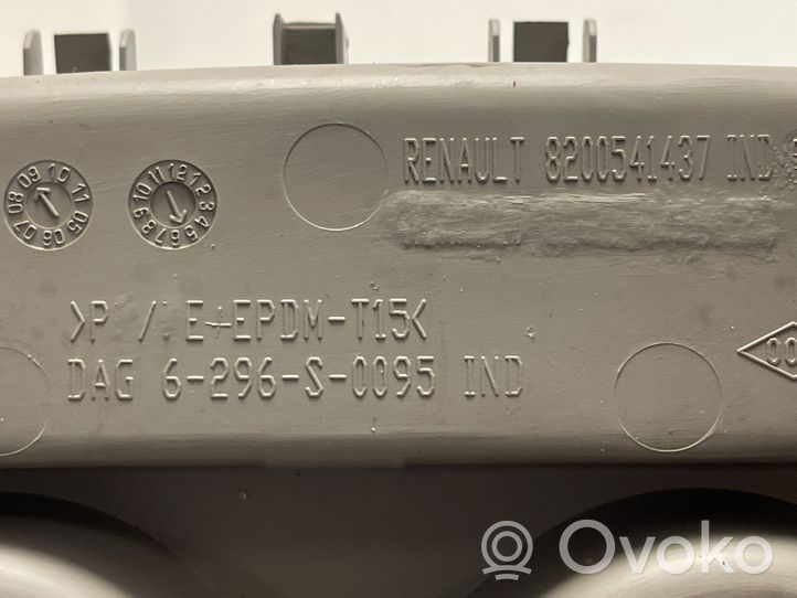 Renault Twingo II Console centrale 8200541437