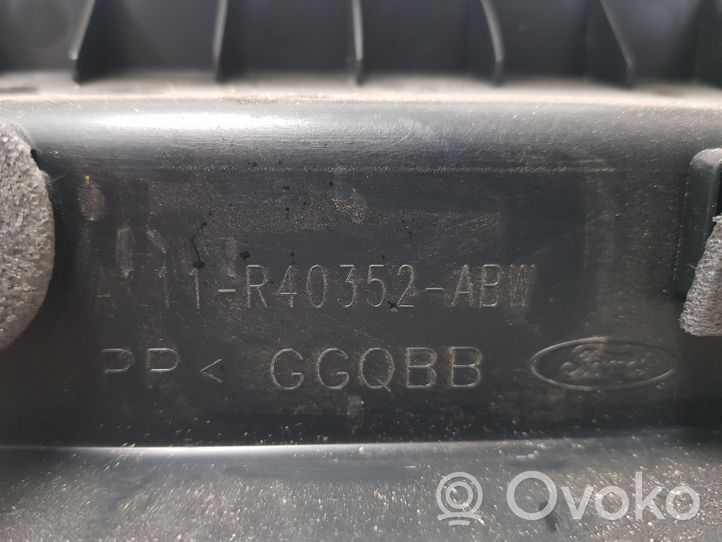Ford B-MAX Osłona rygla zamka klapy tylnej AV11R40352ABW