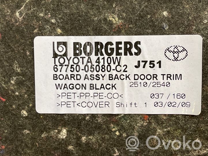 Toyota Avensis T270 Verkleidung Abdeckung Heckklappe Kofferraumdeckel Satz Set 6775005080C2