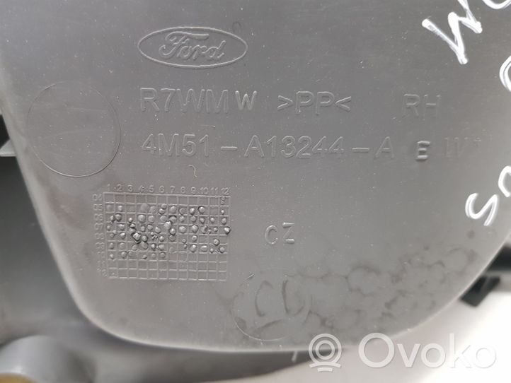 Ford Focus Garniture de marche-pieds arrière 4M51A13244A