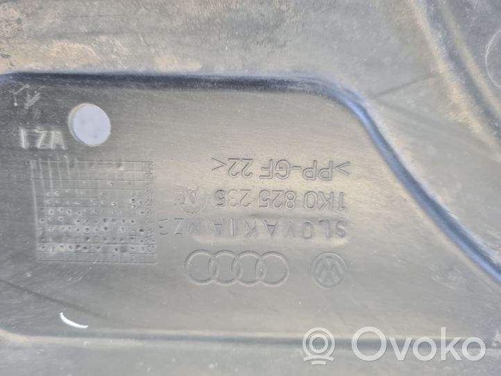 Volkswagen Golf VI Protezione anti spruzzi/sottoscocca del motore 1K0825235AE