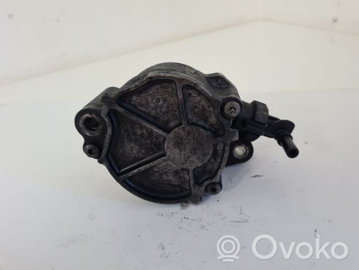 Peugeot 307 Vacuum pump D1561C2