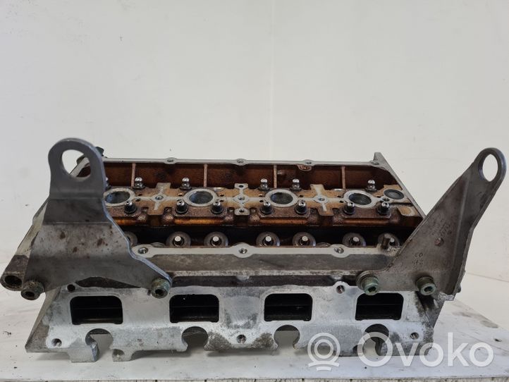 Volkswagen Touran I Engine head 03C103358S