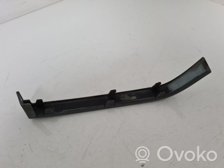 BMW 3 E46 Rear/tail light trim molding 7020080