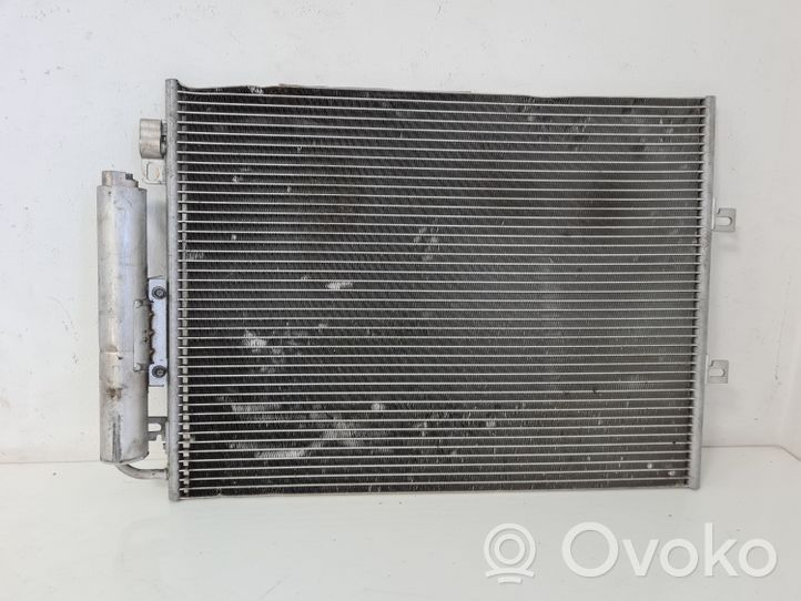 Renault Twingo II Jäähdyttimen lauhdutin (A/C) 989255J