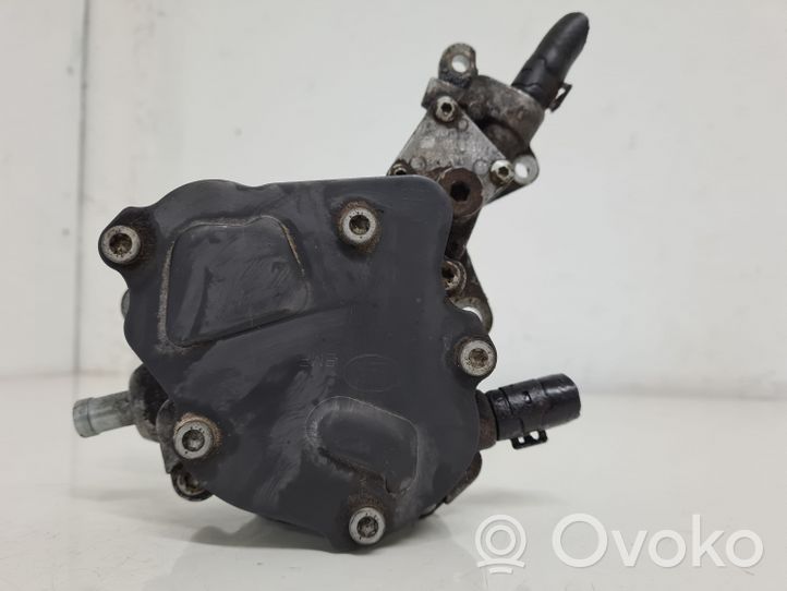 Volkswagen Fox Vacuum pump 038145209K